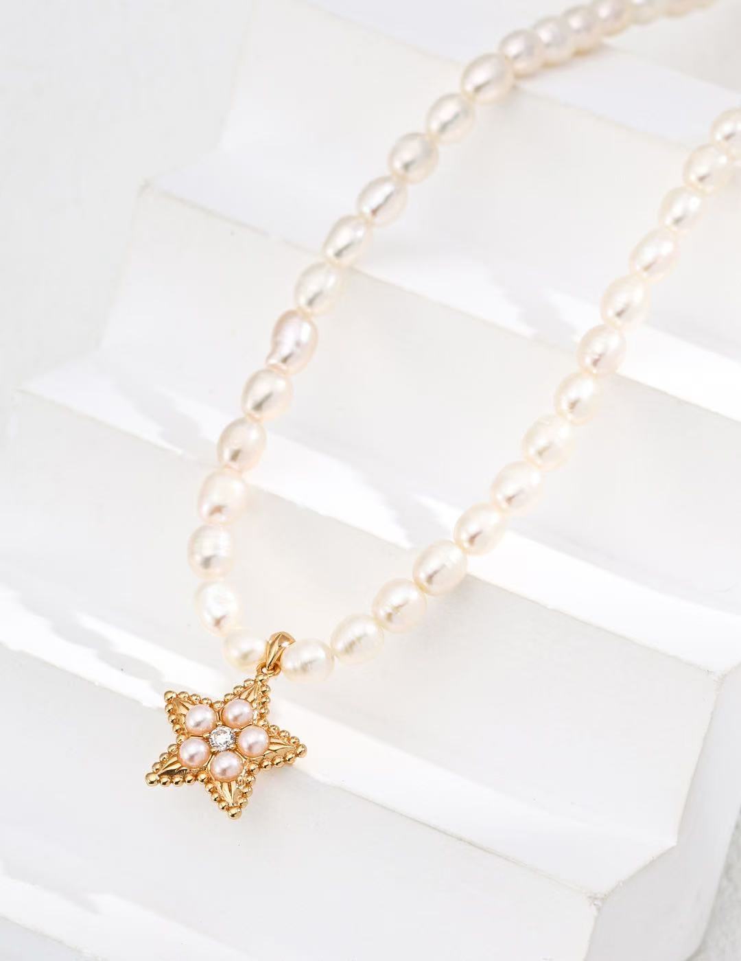 dreamland Necklace
