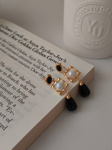 Black Lumen Earings